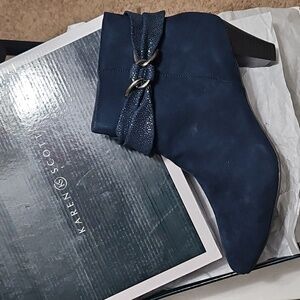 Karen Scott Womens Embellished Comfort Casee Almond Toe Cone Heel Zip-Up B